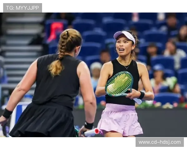 中网女双14决赛：米哈利科娃尼科尔斯挑战谢淑薇奥斯塔彭科