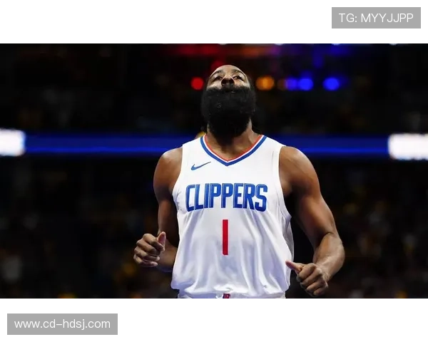 哈登表现出色场均29分却难救快船困境1胜9负令人失望 哈登表现出色场均29分却难救快船困境1胜9负令人失望